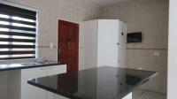 Kitchen - 18 square meters of property in Randburg