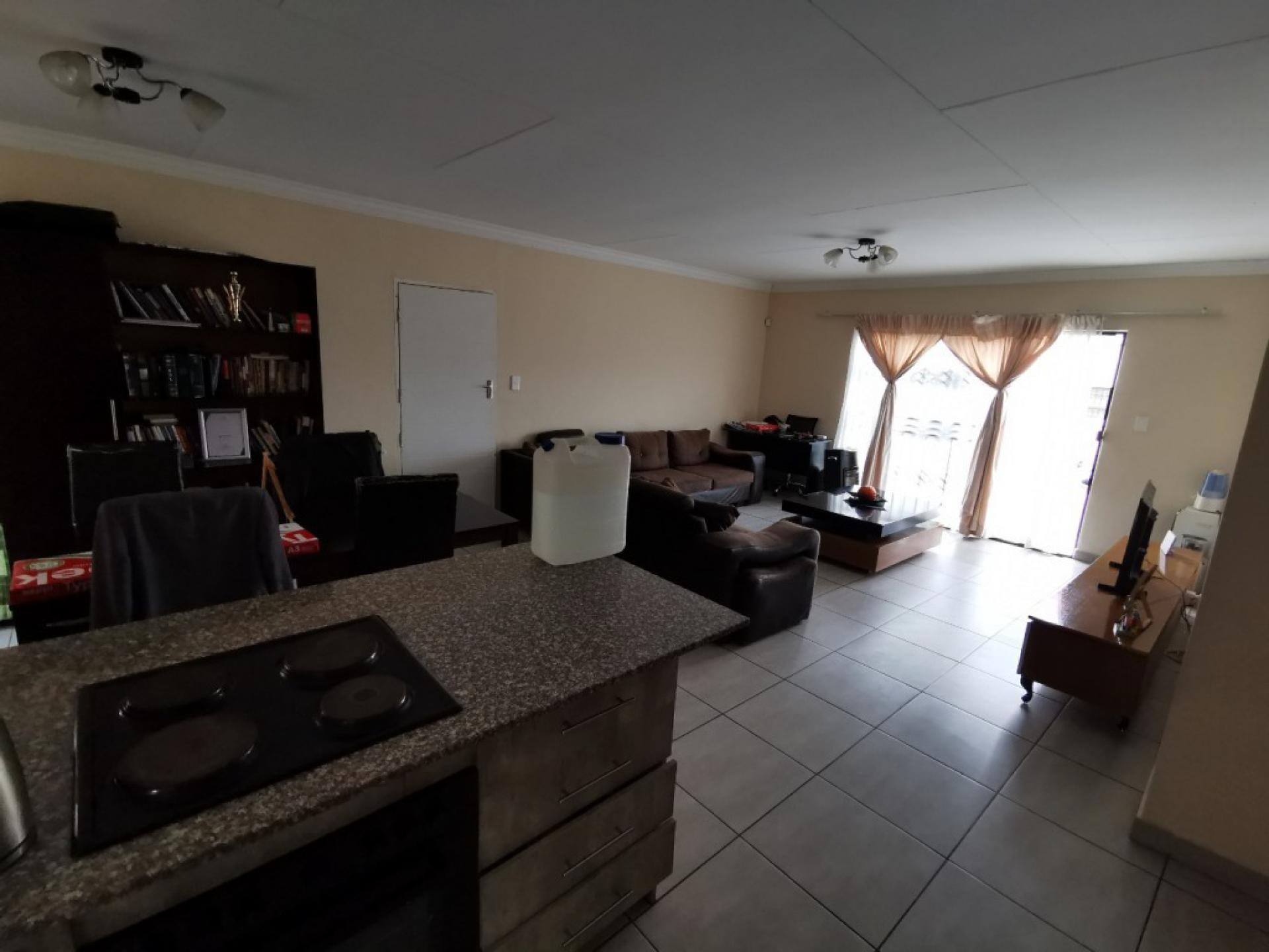  of property in Amandasig