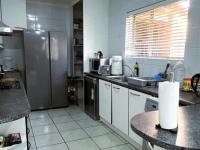  of property in Glenvista