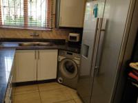  of property in Liefde en Vrede