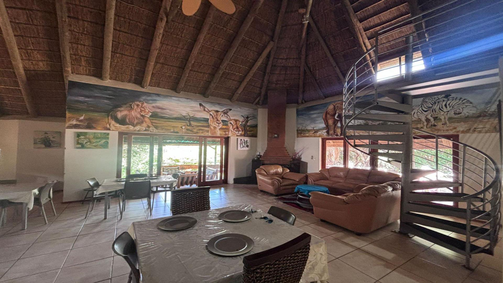 Lounges of property in Elandsfontein JR