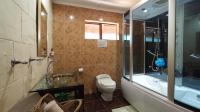Bathroom 2 - 9 square meters of property in Elandsfontein JR