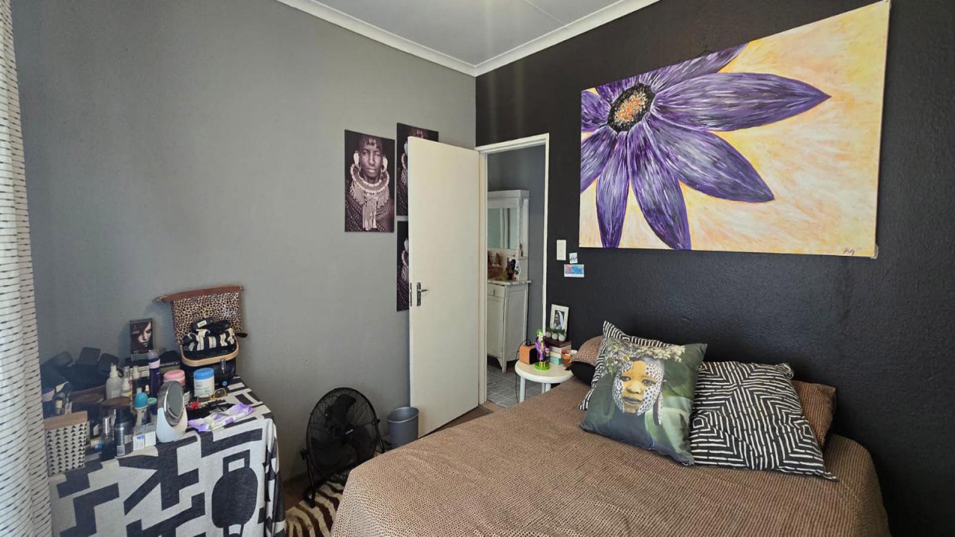 Bed Room 4 of property in Glen Marais