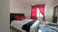 Bed Room 1 - 21 square meters of property in Musgrave