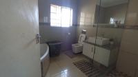 Bathroom 1 - 8 square meters of property in Scottsville PMB