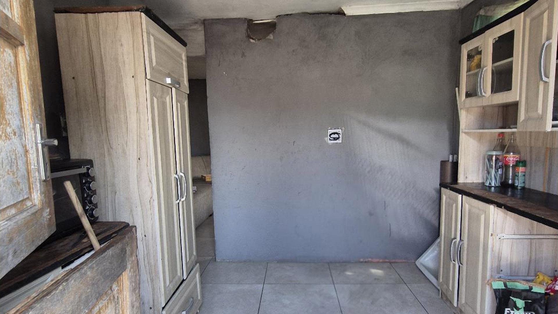 Kitchen of property in Motherwell 3