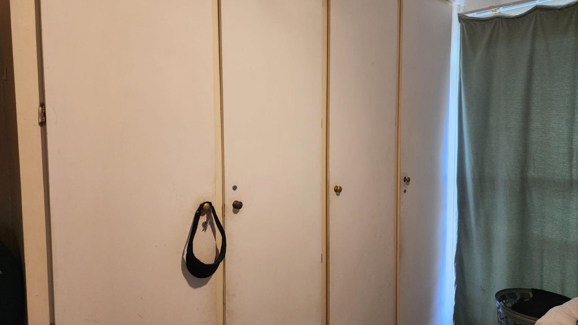 Bed Room 2 of property in Safarituine