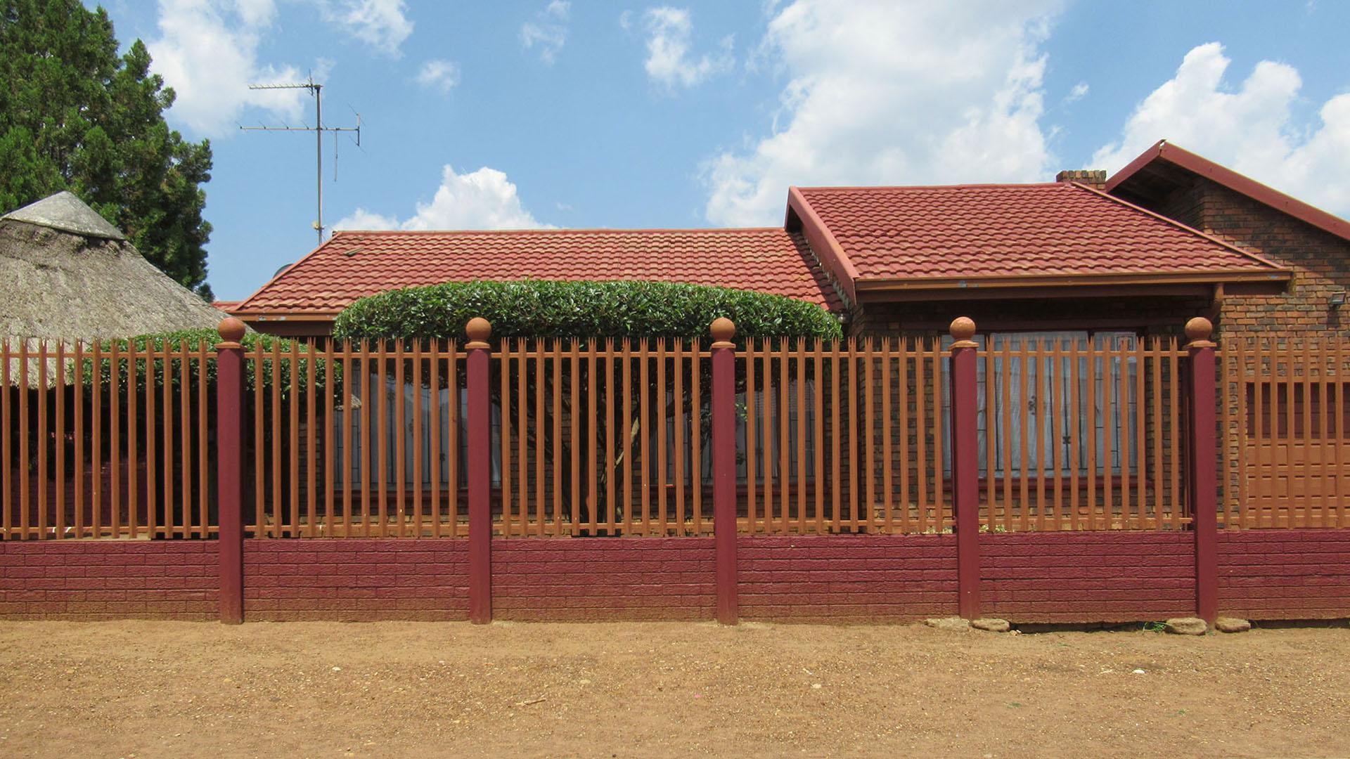 Front View of property in Evaton