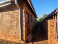  of property in Geelhoutpark