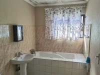  of property in Bendor