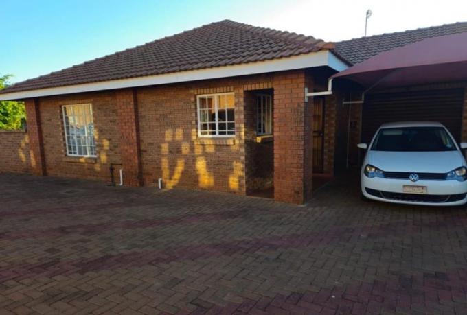 2 Bedroom Simplex for Sale For Sale in Bendor - MR704130