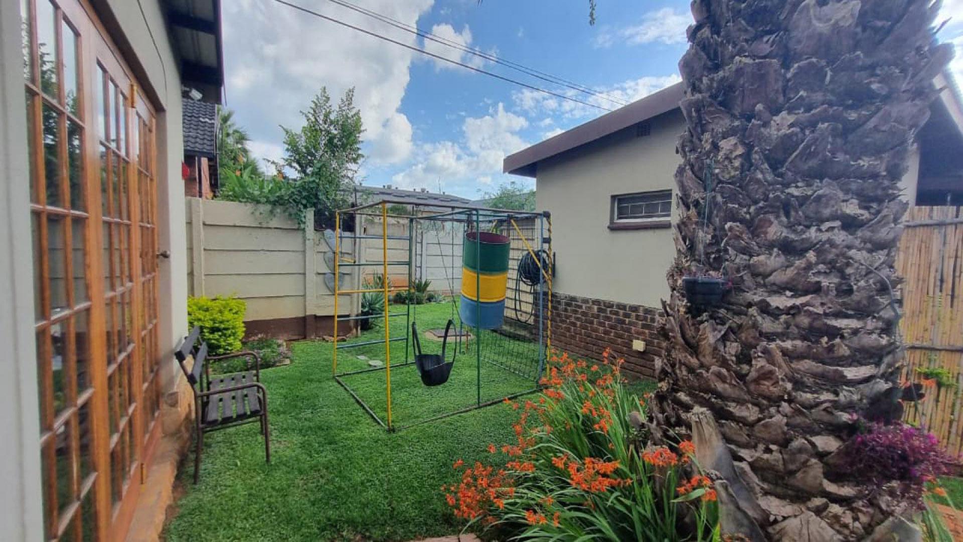 Backyard of property in Delmas