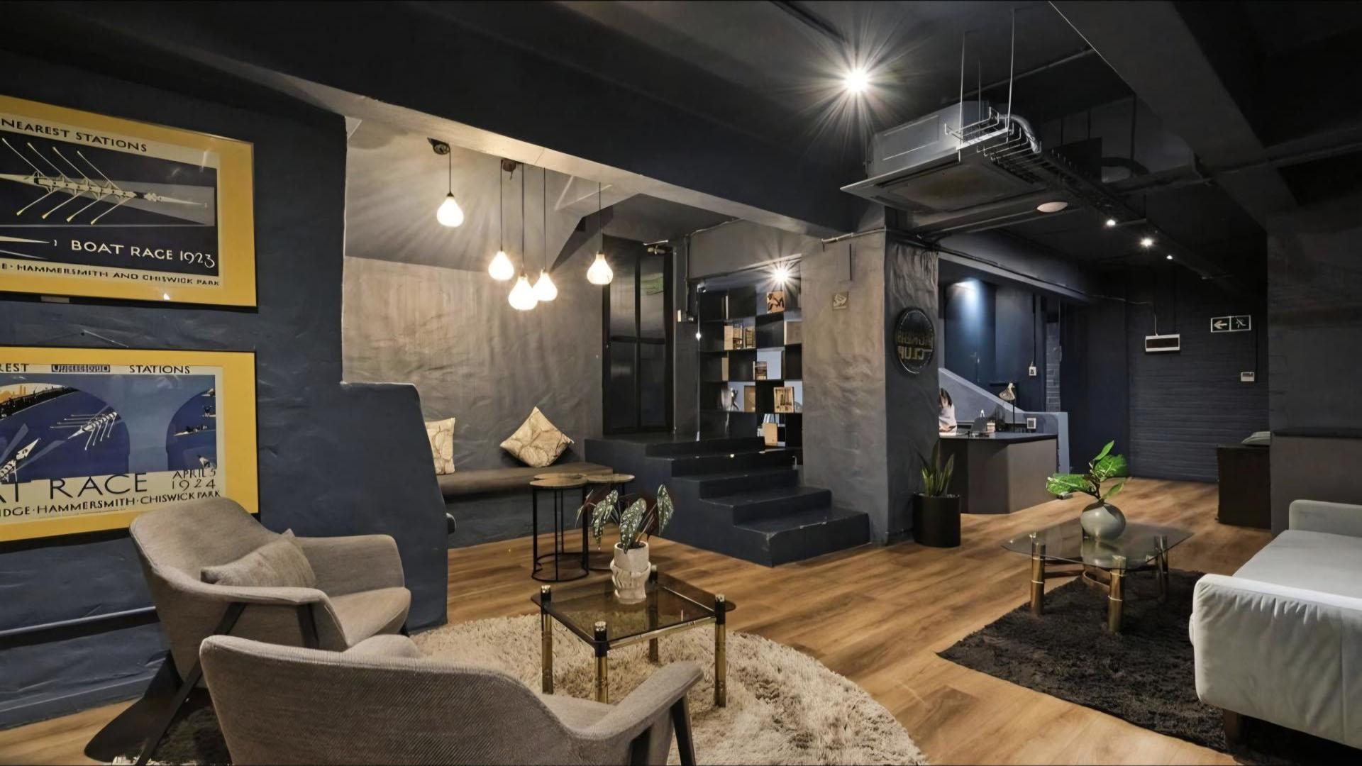 Lounges of property in Cape Town Centre