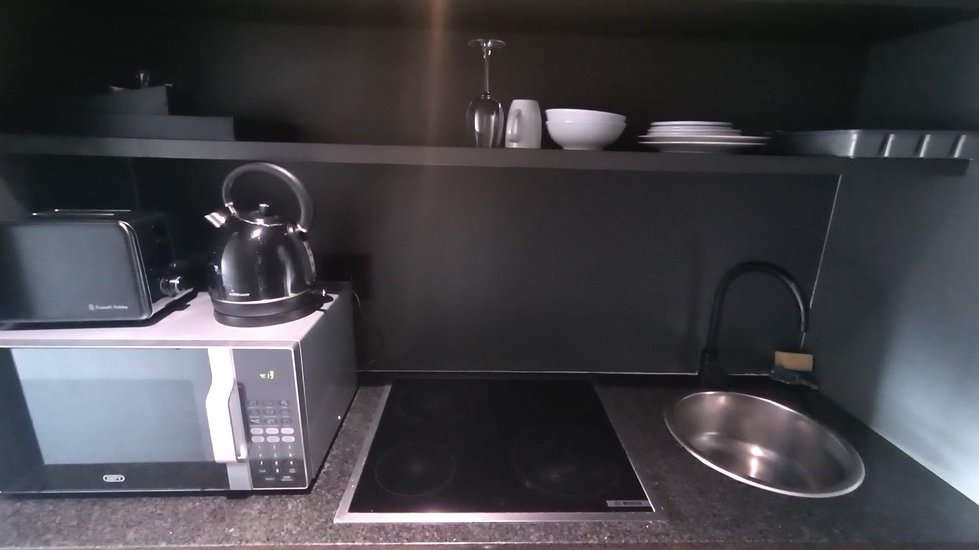 Kitchen - 5 square meters of property in Cape Town Centre