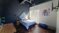 Bed Room 1 of property in Cape Town Centre