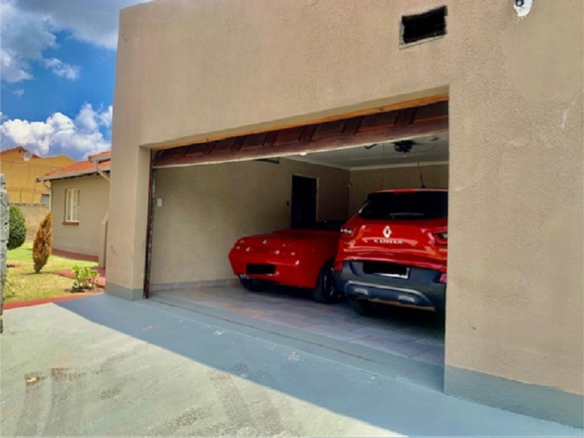  of property in Ormonde