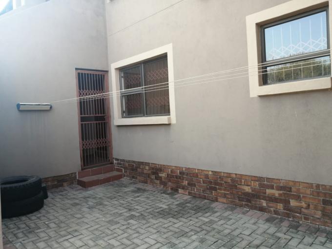 3 Bedroom Apartment for Sale For Sale in Ivy Park - MR704170