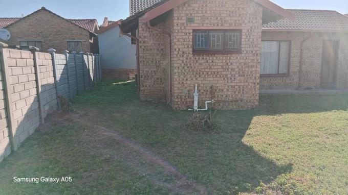 3 Bedroom House for Sale For Sale in Emdo Park - MR704172