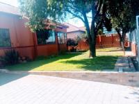  of property in Parow Central