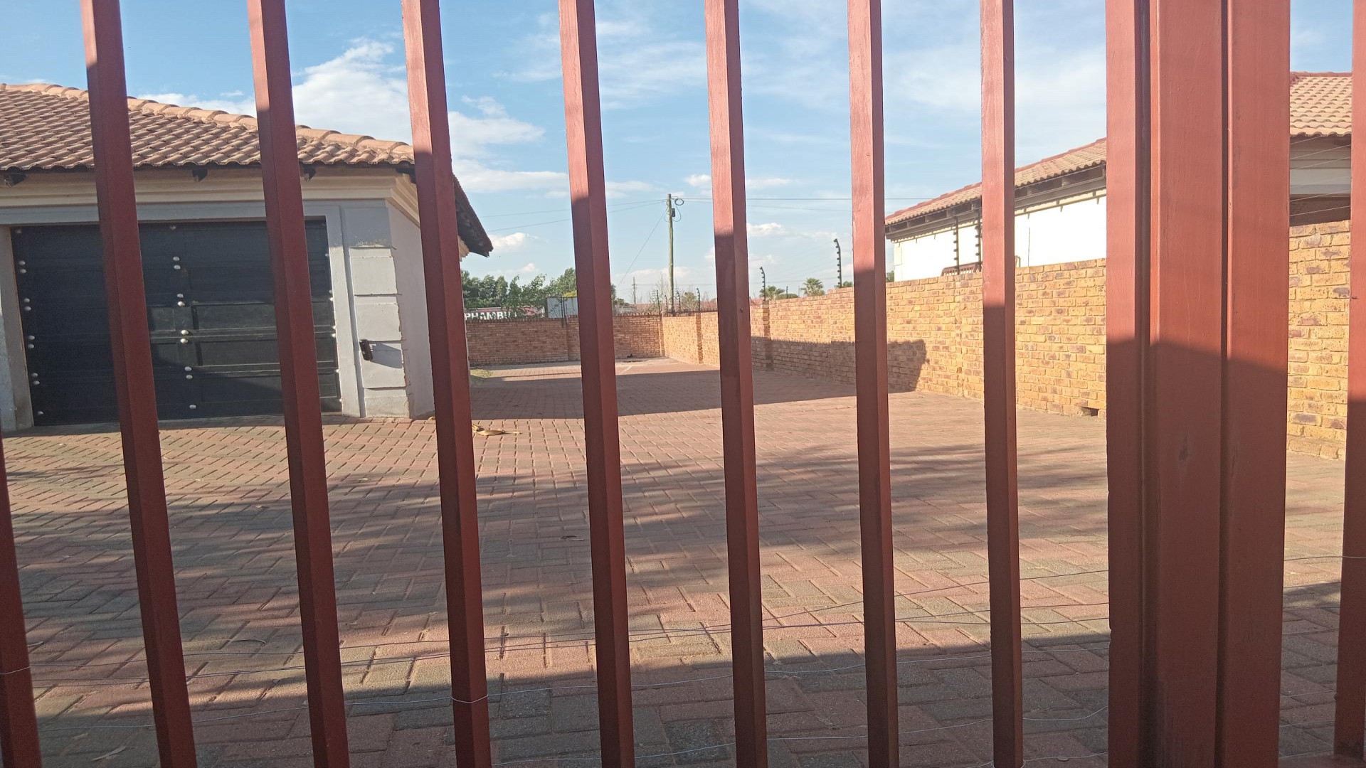 Front View of property in Culturapark