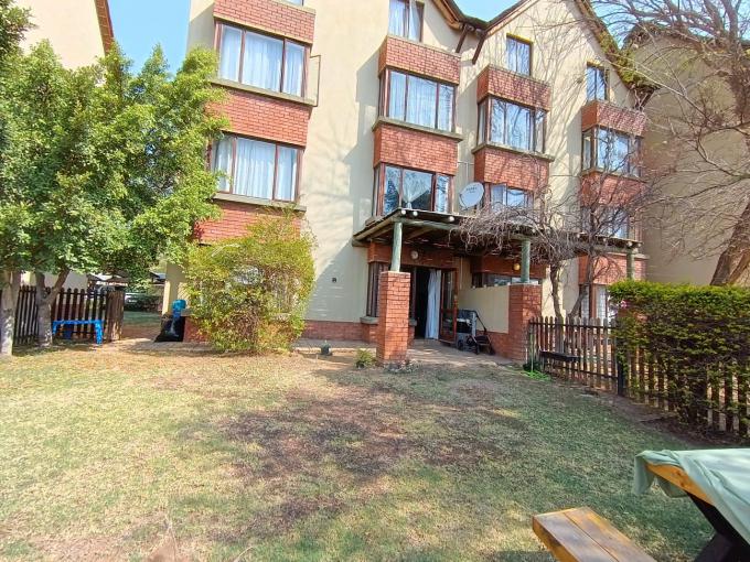 2 Bedroom Sectional Title for Sale For Sale in Montana Tuine - MR704235