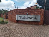 of property in Theresapark