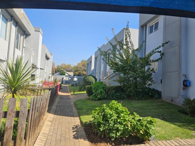 2 Bedroom Apartment for Sale For Sale in Mulbarton - MR704281