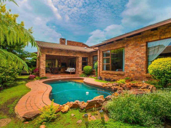 House for Sale For Sale in Boskruin - MR704286