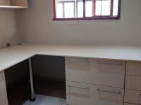  of property in Glenvista