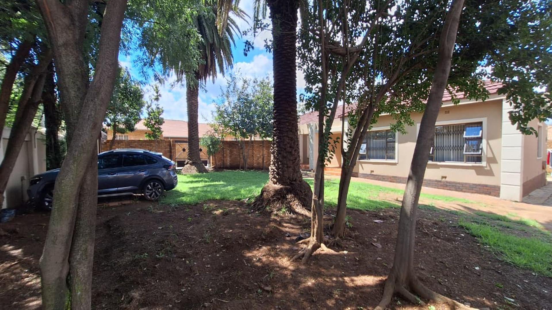 Front View of property in New Redruth