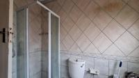 Bathroom 2 - 8 square meters of property in New Redruth