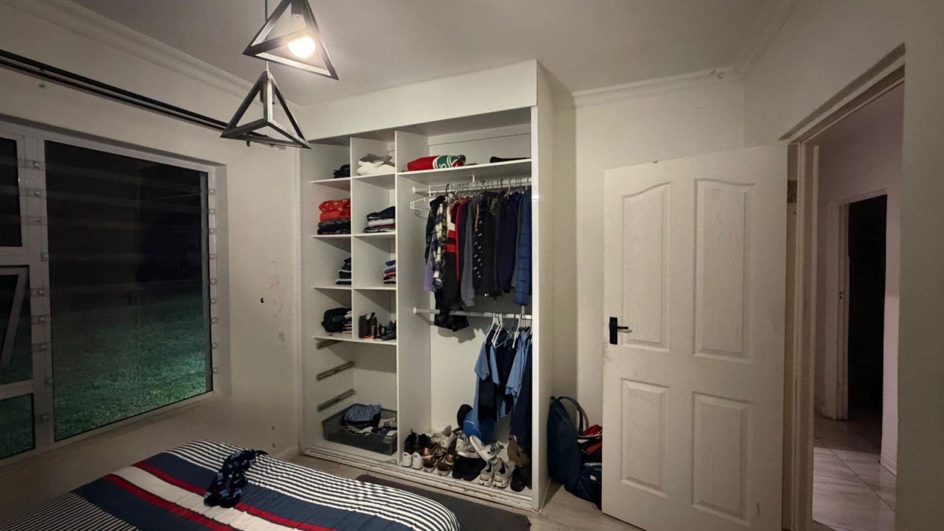 Bed Room 3 of property in Fourways