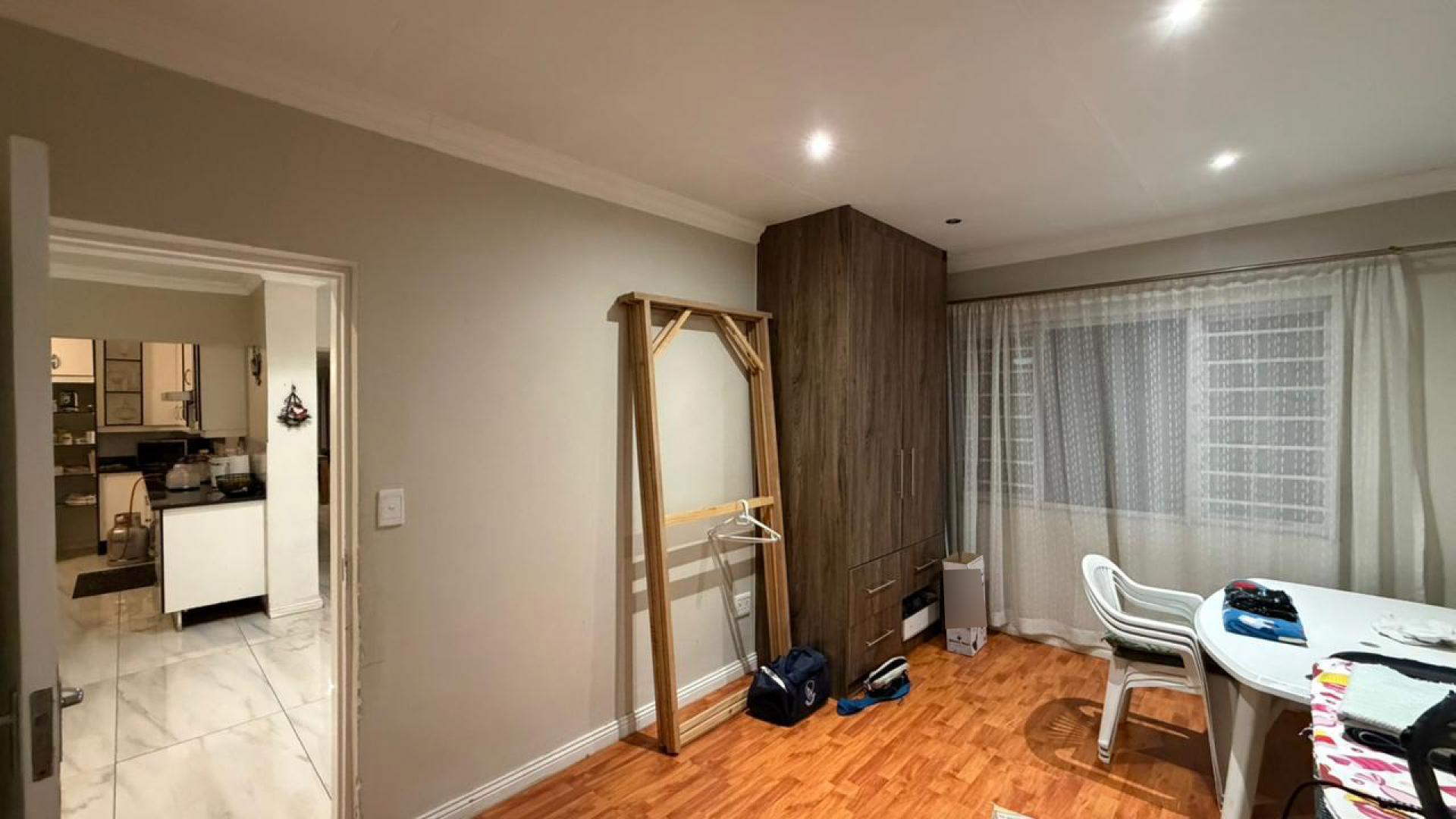 Spaces of property in Fourways