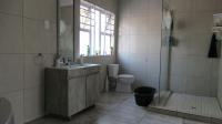Main Bathroom - 15 square meters of property in Fourways