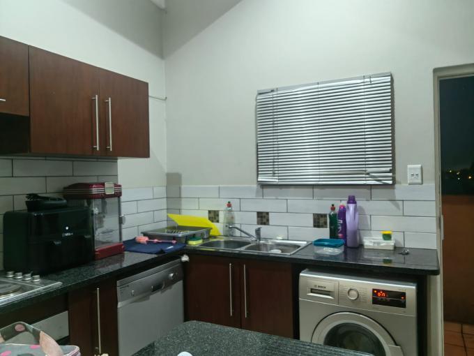 2 Bedroom Apartment for Sale For Sale in Rustenburg - MR704318