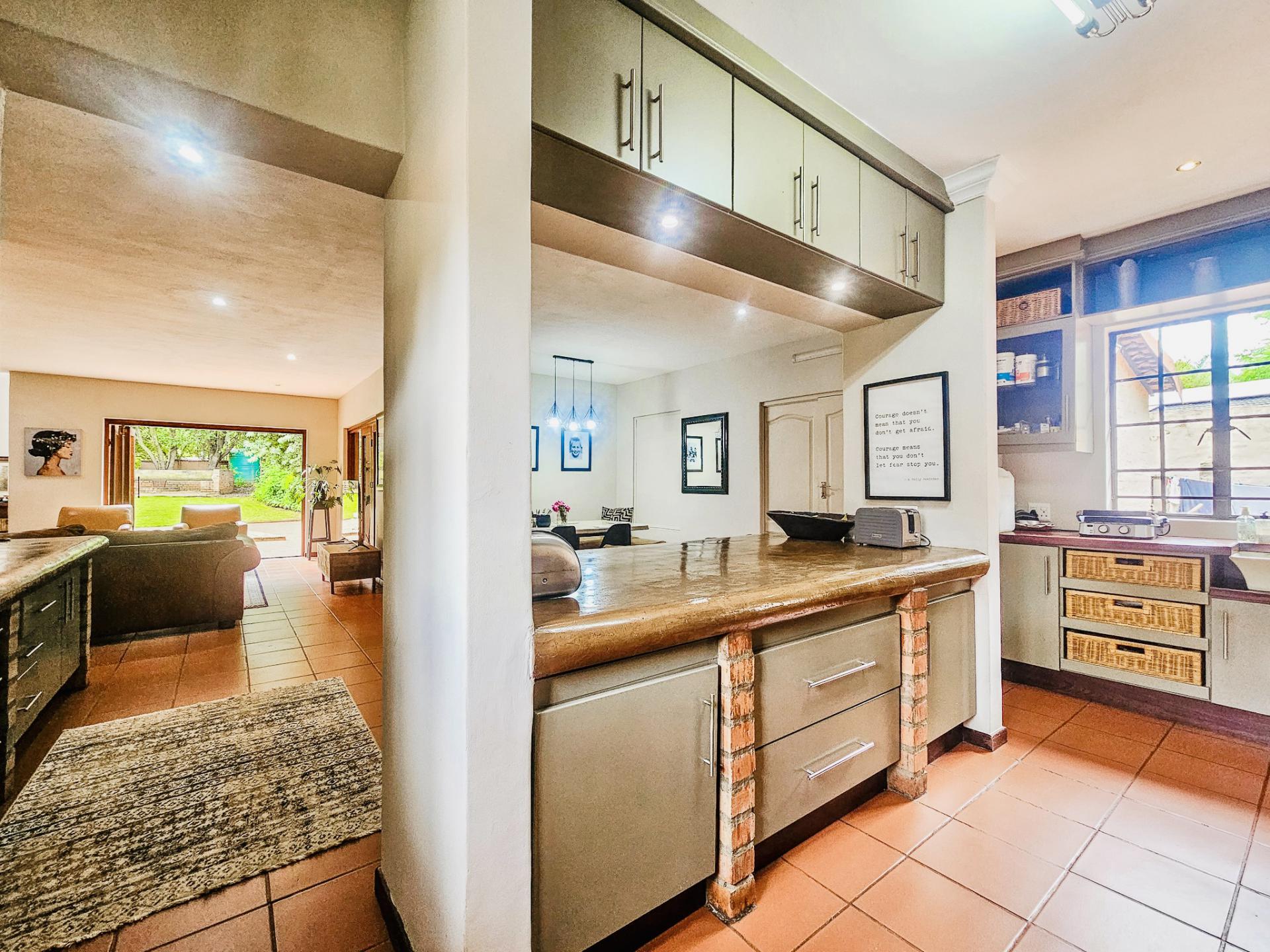  of property in Zwavelpoort