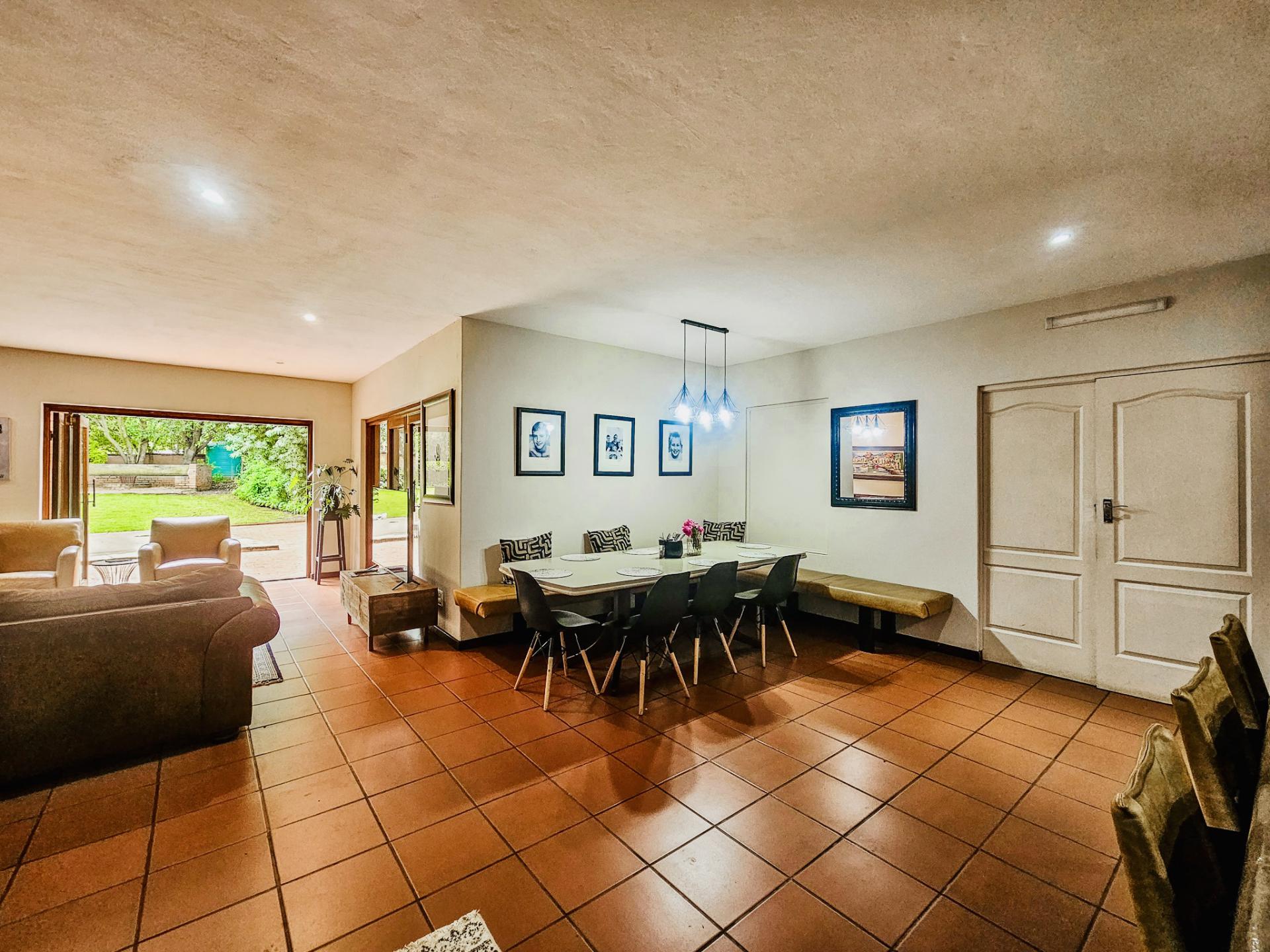  of property in Zwavelpoort