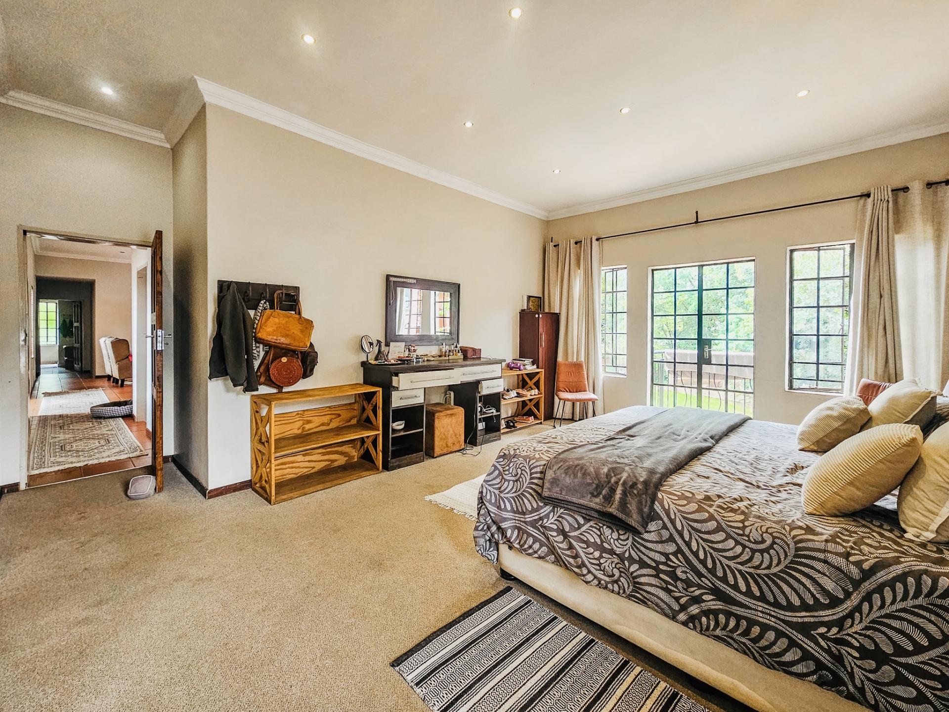  of property in Zwavelpoort