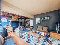  of property in Zwavelpoort