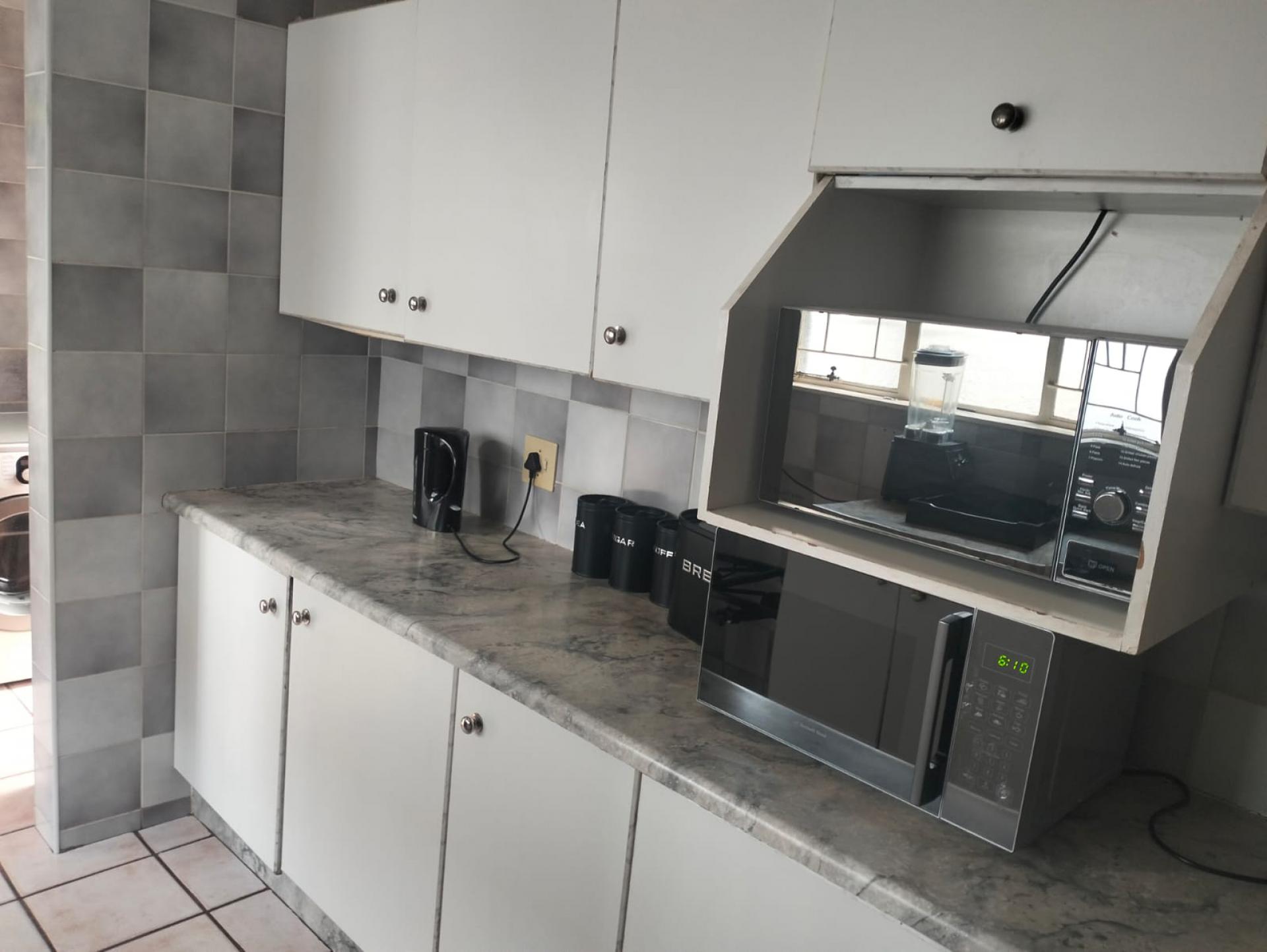  of property in Roodekrans