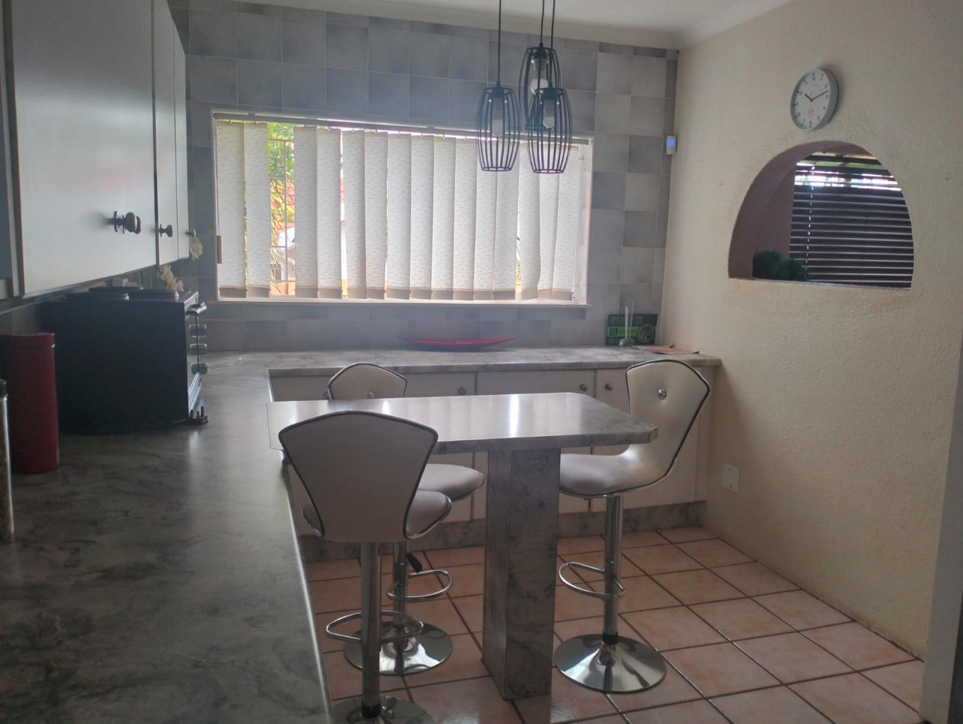  of property in Roodekrans