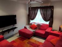  of property in Geelhoutpark