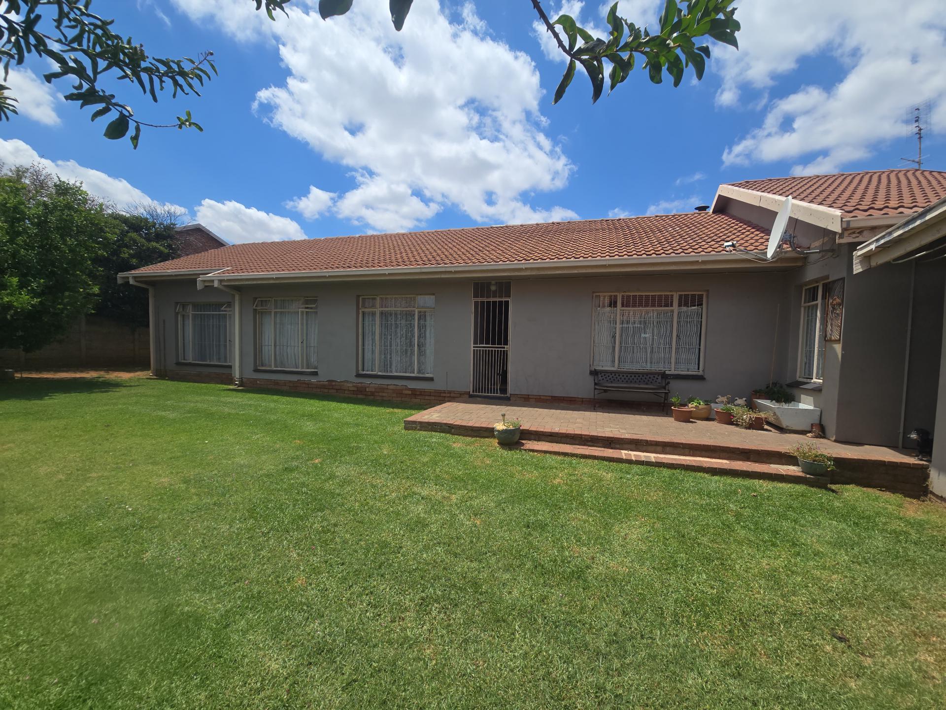  of property in Fauna