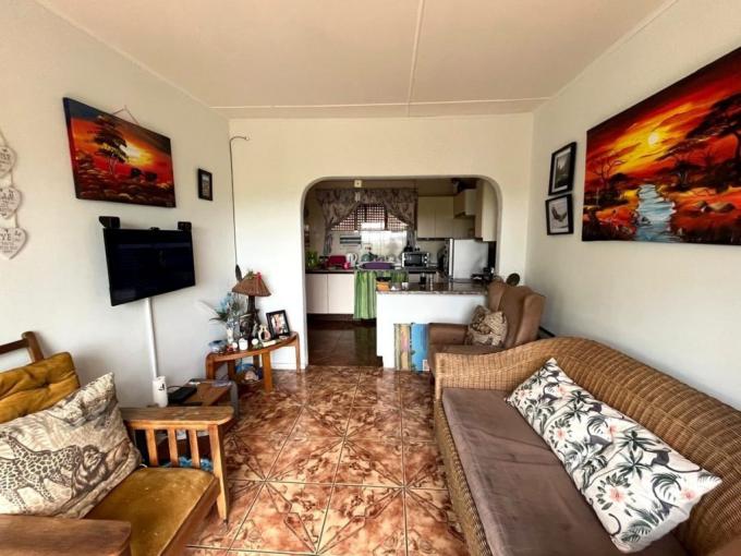 2 Bedroom Apartment for Sale For Sale in Winklespruit - MR704366