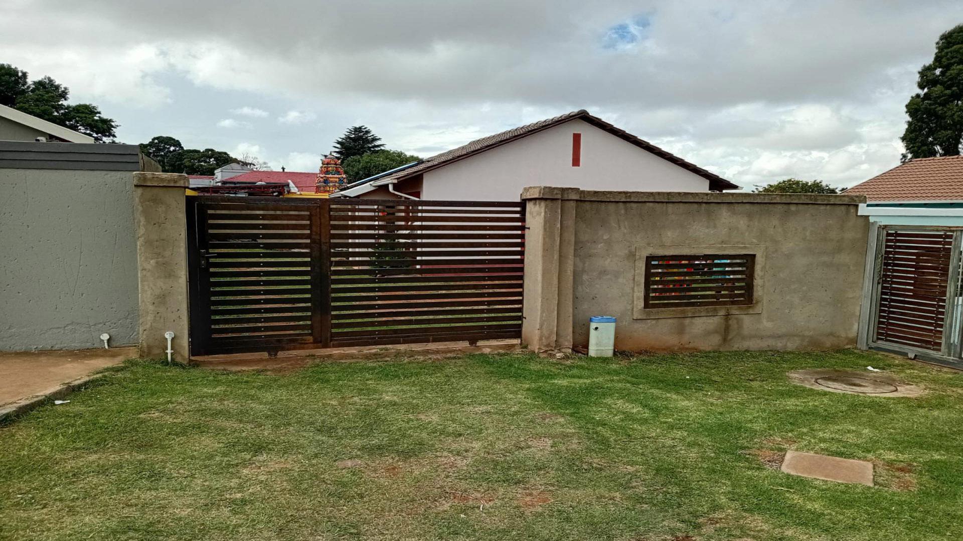 Front View of property in Lenasia South