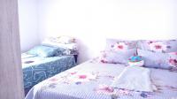 Bed Room 1 of property in Lenasia South