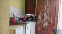 Kitchen - 4 square meters of property in Lenasia South