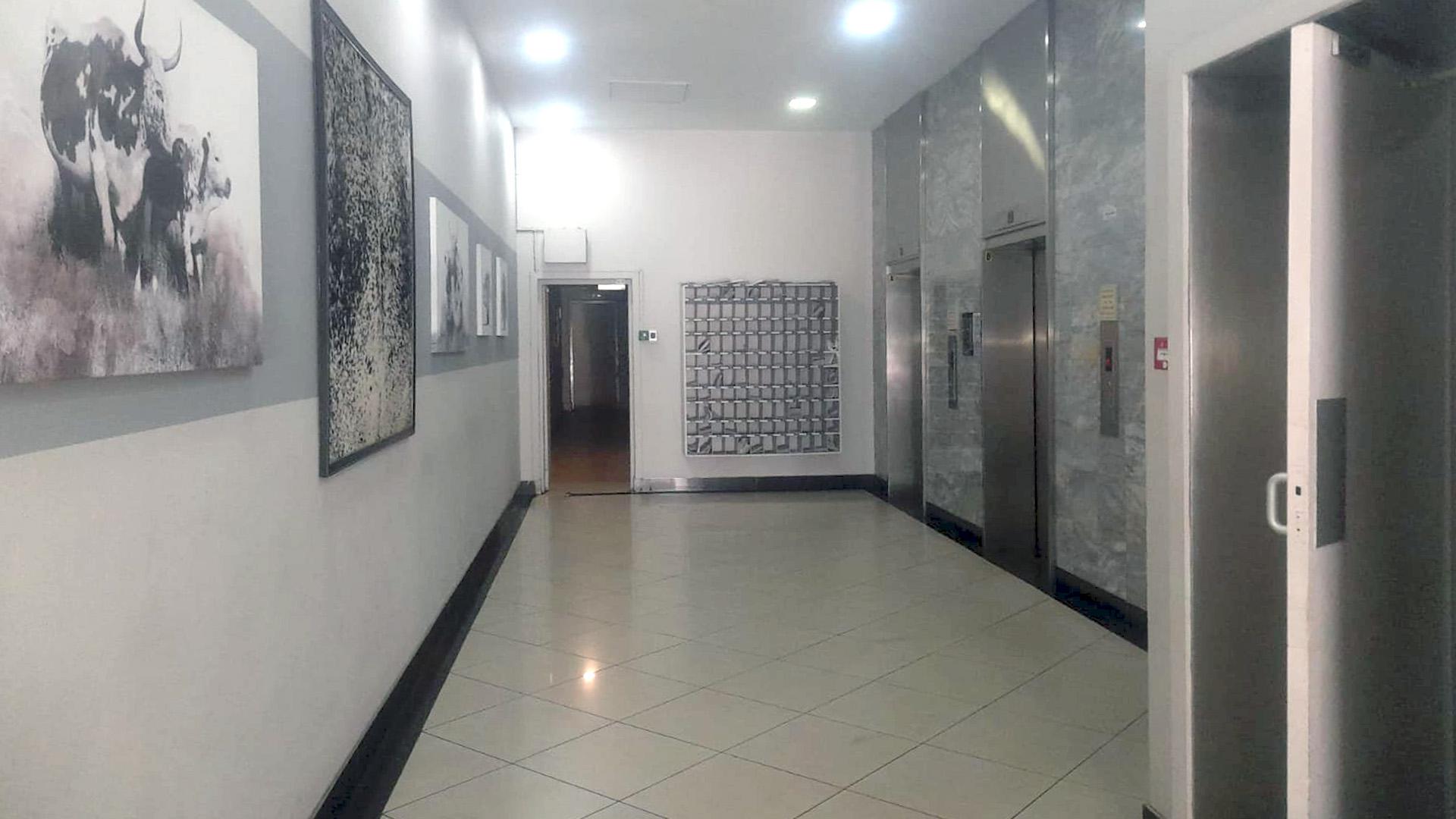 Foyer of property in Marshallstown