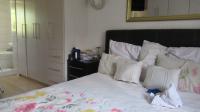 Main Bedroom - 18 square meters of property in Bryanston