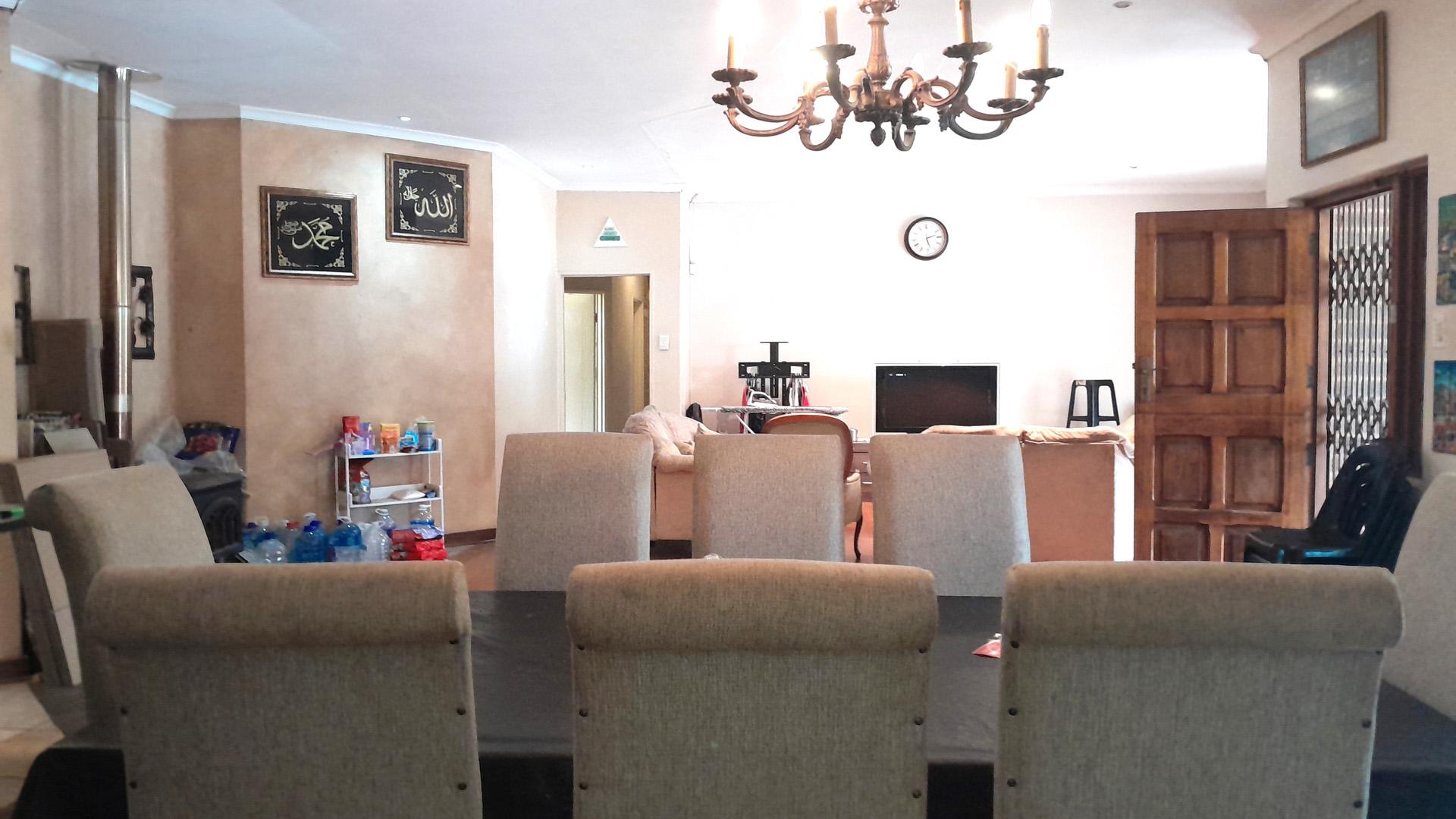 Dining Room of property in Scottsville PMB